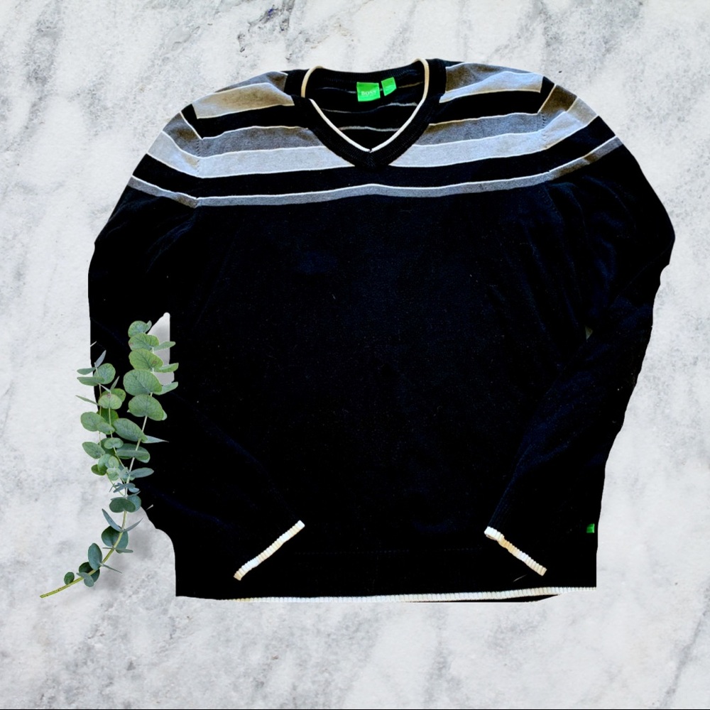 Hugo Boss V-neck sweatshirt